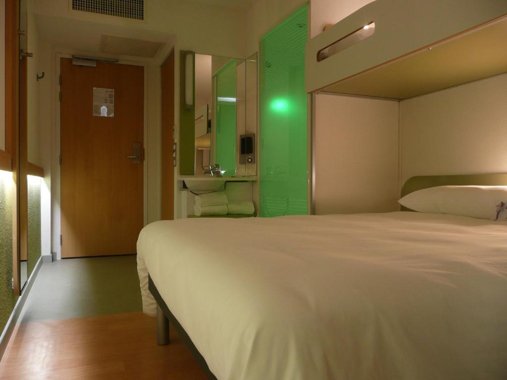 Ibis Budget Ajaccio Bilik gambar